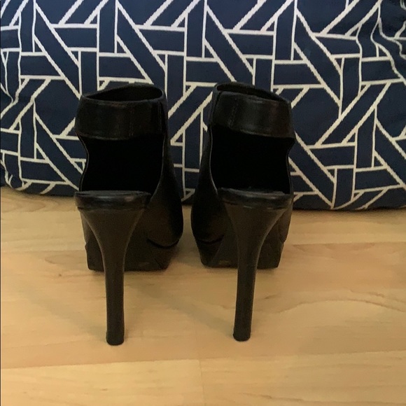 BCBGeneration Sloan Bootie - Picture 3 of 5